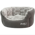 Corbeille ouatinée whooly pour chien et chat Doogy taupe de 65 cm avec intérieur en fausse fourrure très douce.